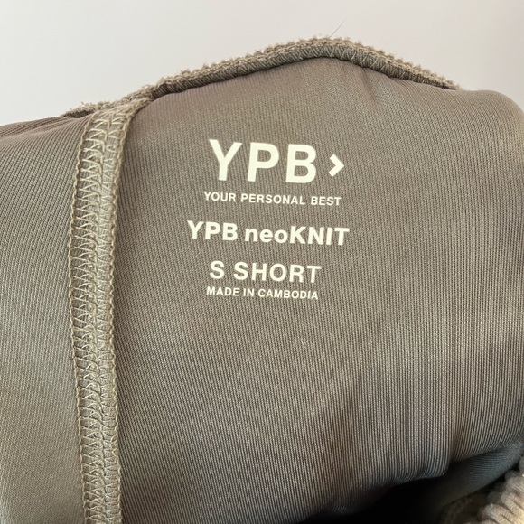 Abercrombie sweats - Picture 4 of 6